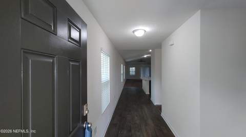 8324 Meadow Walk Lane, Jacksonville FL - photo 6 of 23