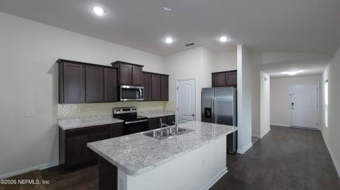 8324 Meadow Walk Lane, Jacksonville FL - photo 7 of 23