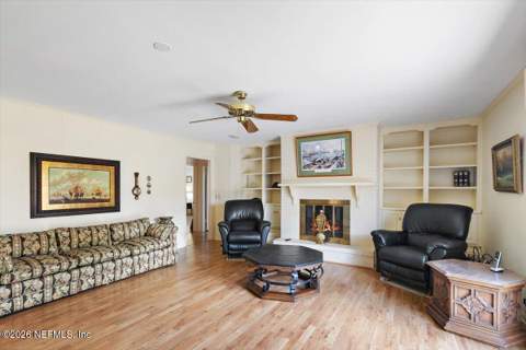2365 Smullian Trail, Jacksonville FL - photo 9 of 31