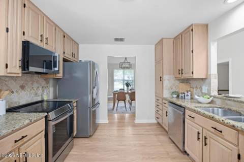 5144 Otter Creek Drive, Ponte Vedra Beach FL - photo 16 of 51