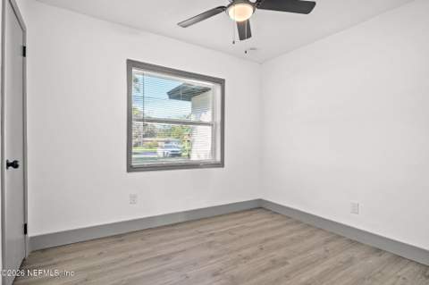 2341 Lake Lucina Drive, Jacksonville FL - photo 18 of 21