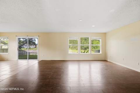 2386 Tyson Lake Drive, Jacksonville FL - photo 8 of 26