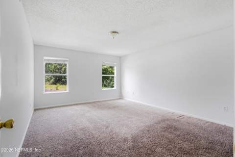 2386 Tyson Lake Drive, Jacksonville FL - photo 11 of 26
