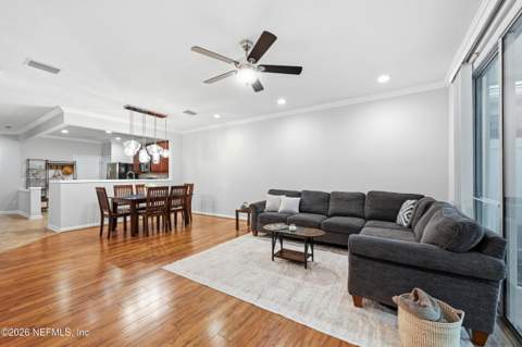 11247 Campfield Circle, Jacksonville FL - photo 13 of 33