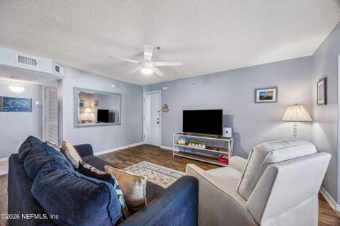 201 N 10th Avenue #102N, Jacksonville Beach FL - photo 9 of 58