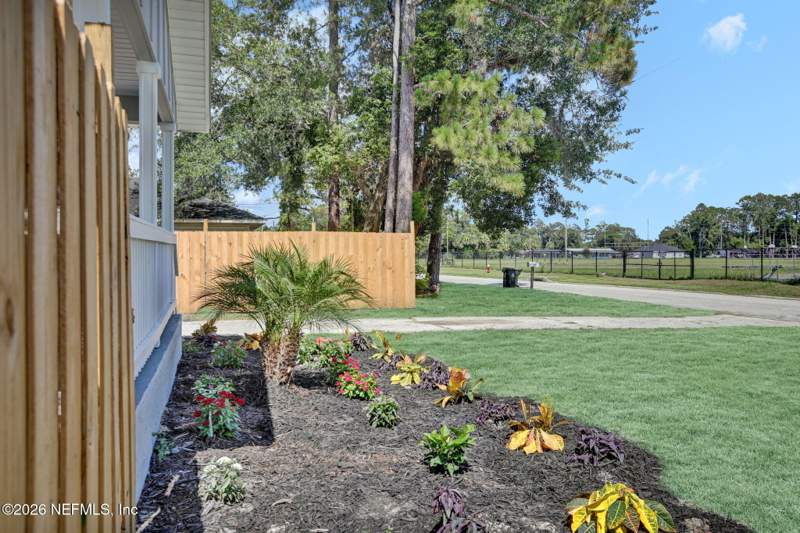 3 bedroom Single Family Residence at 1204 North Street, Golden Gate Manor, Green Cove Springs — photo 2