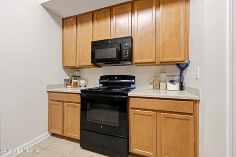 13792 Herons Landing Way #19-1, Jacksonville FL - photo 11 of 31