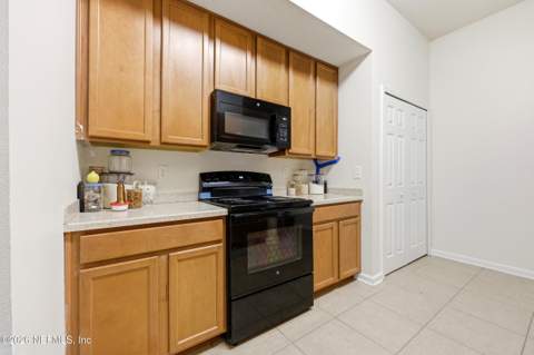 13792 Herons Landing Way #19-1, Jacksonville FL - photo 12 of 31