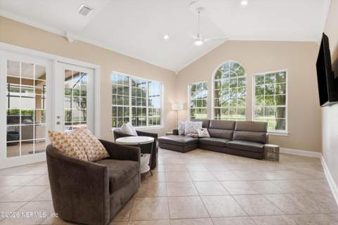 401 Blagdon Court, Jacksonville FL - photo 14 of 40