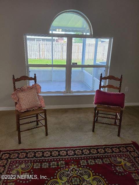 5547 Ashleigh Park Drive, Jacksonville FL - photo 6 of 32