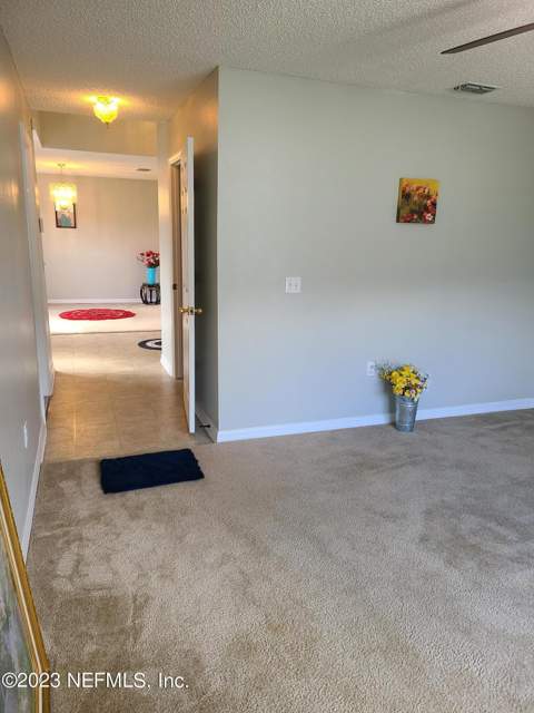 5547 Ashleigh Park Drive, Jacksonville FL - photo 22 of 32