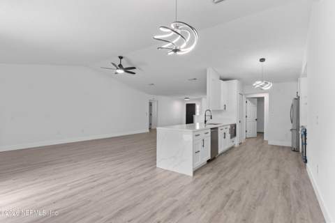 6369 Spring Hollow Court, Jacksonville FL - photo 10 of 42