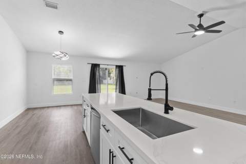 6369 Spring Hollow Court, Jacksonville FL - photo 13 of 42