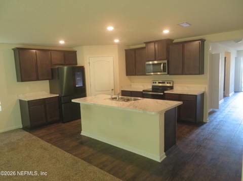2568 Oak Stream Drive, Green Cove Springs FL - photo 13 of 32
