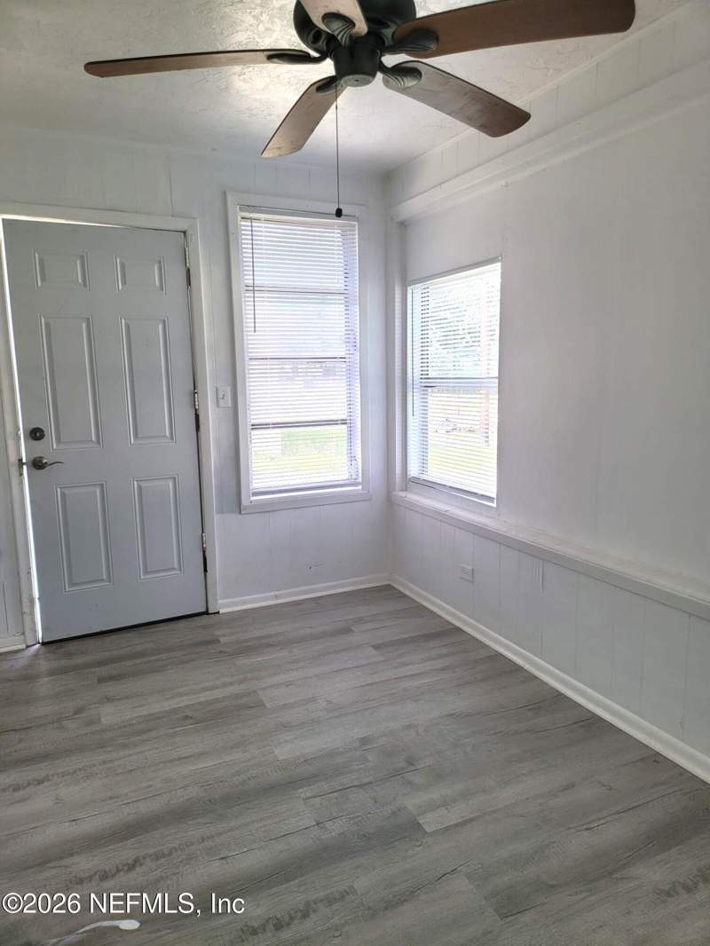 3 bedroom Single Family Residence at 1084 Huron Street, Section Land, Jacksonville — photo 3