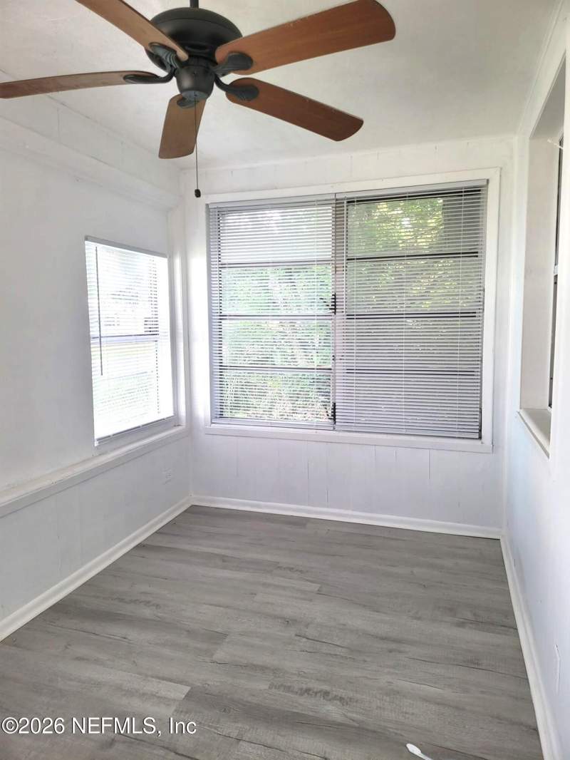 3 bedroom Single Family Residence at 1084 Huron Street, Section Land, Jacksonville — photo 2