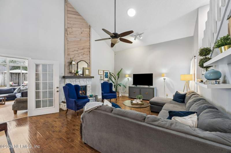 4 bedroom Single Family Residence at 11563 Sedgemoore Drive, Ramsgate, Jacksonville — photo 3