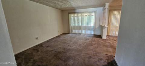 3839 Fernglen Drive, Jacksonville FL - photo 14 of 31