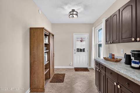 310 Bayard Street, Green Cove Springs FL - photo 10 of 40