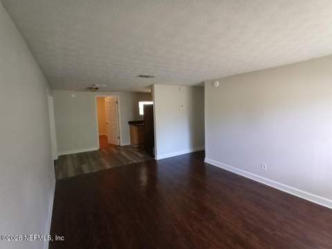8611 Darlington Drive, Jacksonville FL - photo 12 of 26
