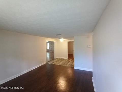 8611 Darlington Drive, Jacksonville FL - photo 13 of 26