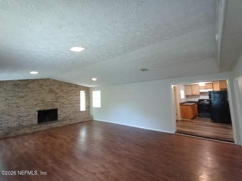 8611 Darlington Drive, Jacksonville FL - photo 17 of 26