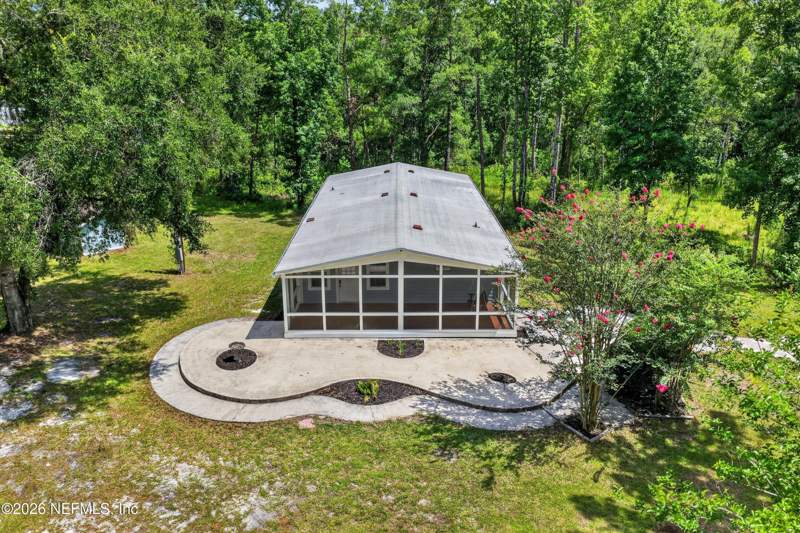 3 bedroom Manufactured Home at 4890 McAllister Road, Middleburg, Middleburg — photo 2