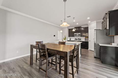 7155 Claremont Creek Drive, Jacksonville FL - photo 11 of 34