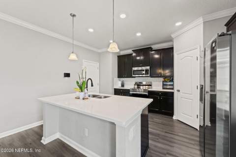 7155 Claremont Creek Drive, Jacksonville FL - photo 12 of 34
