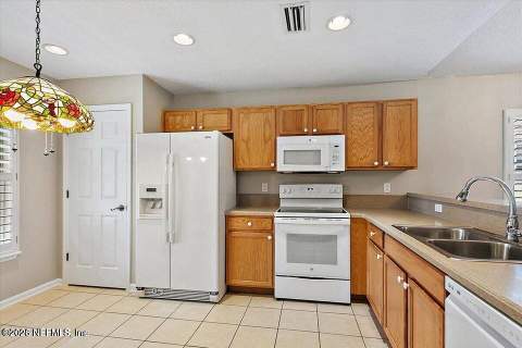 1212 Coghill Circle, St. Augustine FL - photo 6 of 26