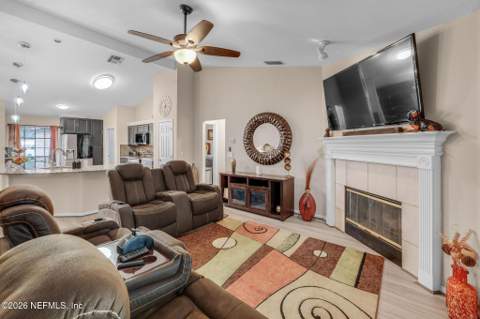 4472 Misty Dawn Court, Jacksonville FL - photo 11 of 25