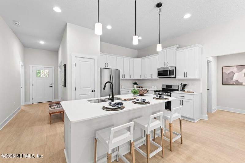 4 bedroom Single Family Residence at 600 Bulls Bay Highway, Section Land, Jacksonville — photo 5
