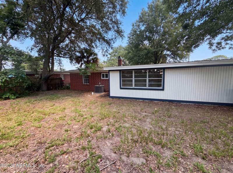 3 bedroom Single Family Residence at 5928 Lake Ridge Avenue, Not Validd, Jacksonville — photo 5