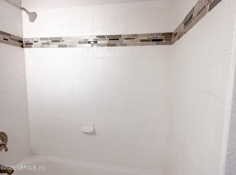 5928 Lake Ridge Avenue, Jacksonville FL - photo 12 of 20