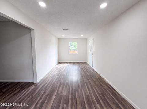 1340 Ottawa Avenue, Jacksonville FL - photo 10 of 20