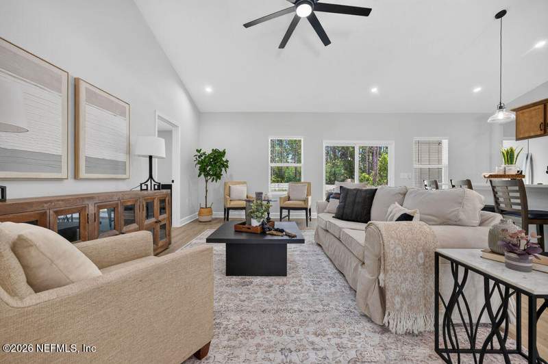 4 bedroom Single Family Residence at 4620 Burdock Court, Black Creek Park, Middleburg — photo 4