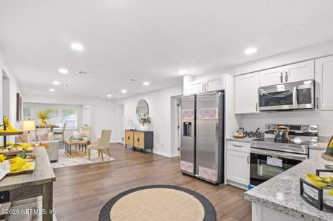 1623 St Clair Street, Jacksonville FL - photo 13 of 24