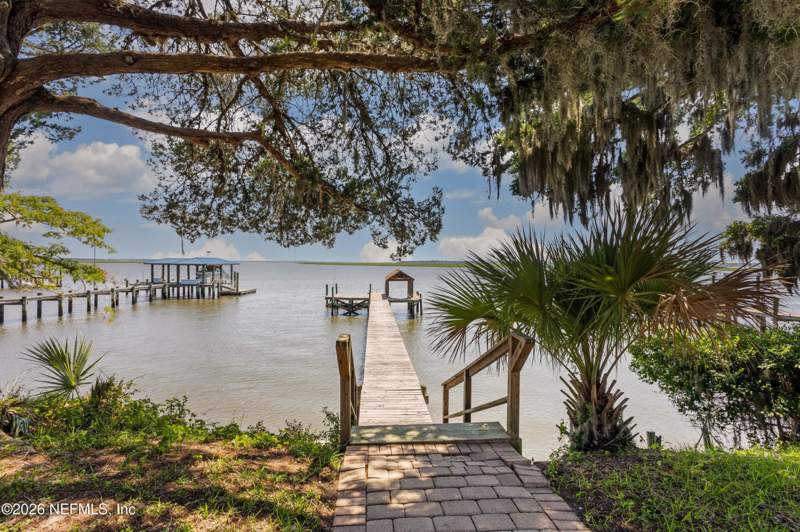 3 bedroom Single Family Residence at 1209 Manucy Road, Metes & Bounds, Fernandina Beach — photo 3