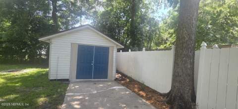 4828 Kerle Street, Jacksonville FL - photo 21 of 30