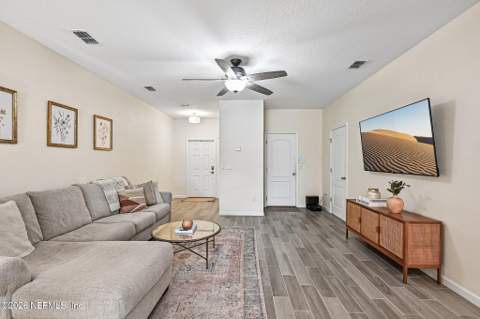 1139 Beach Dune Drive, Jacksonville FL - photo 9 of 39