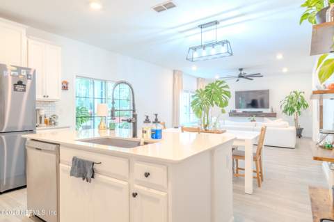 9888 Lovage Lane, Jacksonville FL - photo 16 of 40