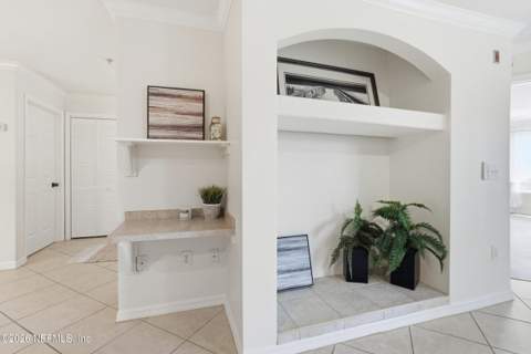 3591 Kernan Boulevard #220, Jacksonville FL - photo 8 of 29