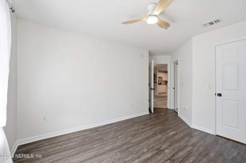 3591 Kernan Boulevard #220, Jacksonville FL - photo 11 of 29