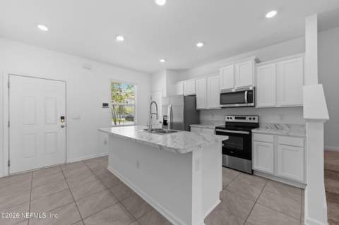 8335 Asteroid Street, Jacksonville FL - photo 8 of 29