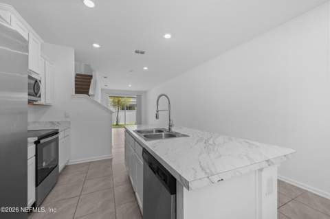 8335 Asteroid Street, Jacksonville FL - photo 10 of 29