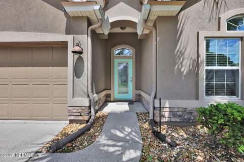 15815 Canoe Creek Drive, Jacksonville FL - photo 7 of 60