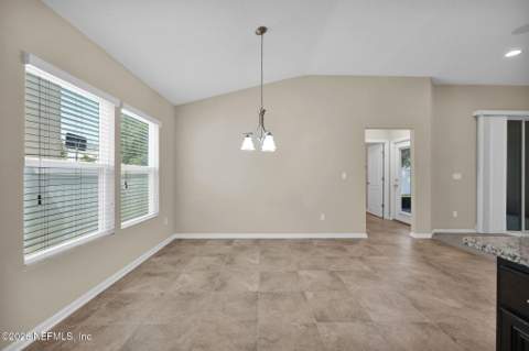15815 Canoe Creek Drive, Jacksonville FL - photo 21 of 60