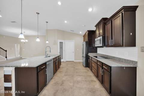 15815 Canoe Creek Drive, Jacksonville FL - photo 23 of 60