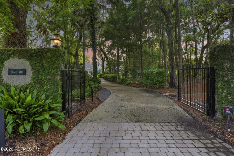 4 bedroom Single Family Residence at 115 S Roscoe Boulevard, East Coast Canal Est, Ponte Vedra Beach — photo 4