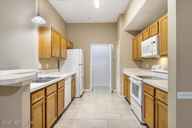 2 bedroom Condominium at 6100 Maggies Circle #104, Natures Hideaway, Jacksonville — photo 4